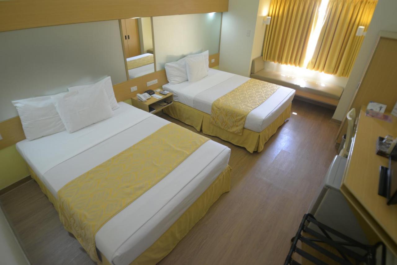 Microtel By Wyndham Davao Room photo
